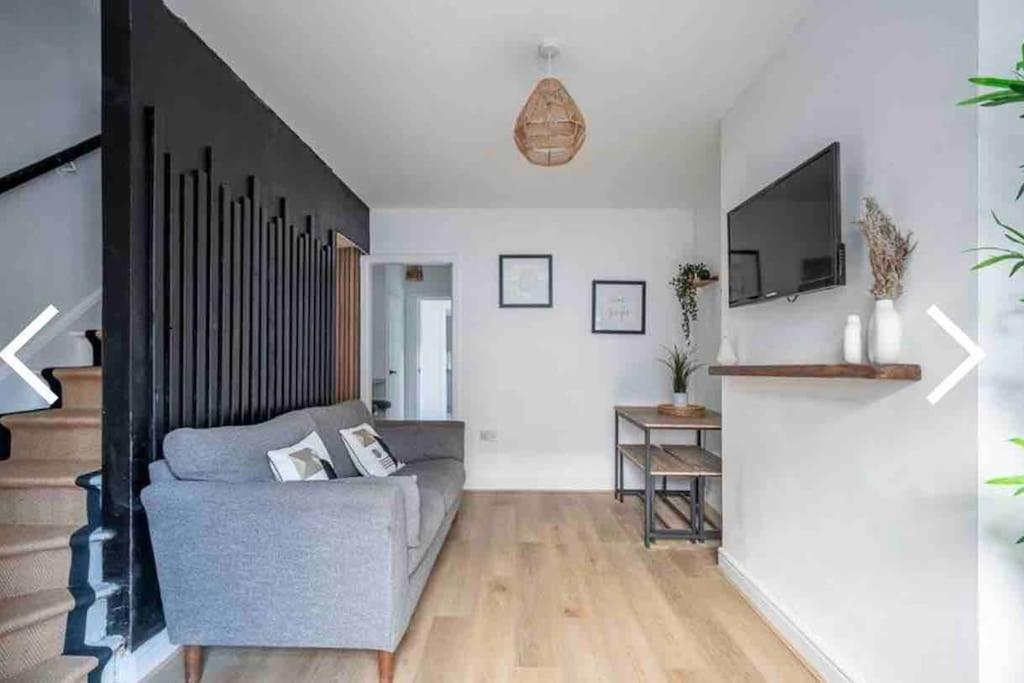 Renovated Home In Belfast Exterior photo